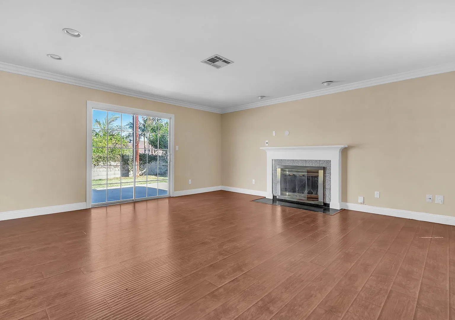 421 East Old Mill Road — Photo 3