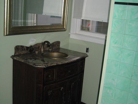 5th image of 2725 2nd Ave