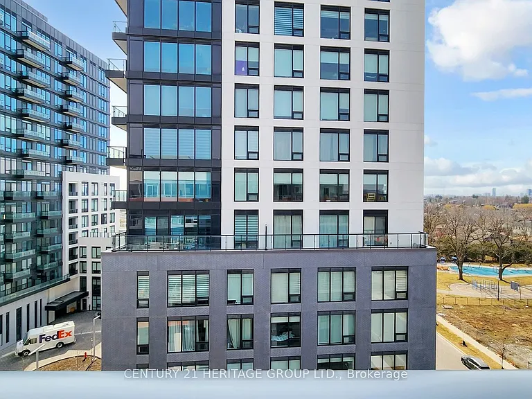 8888 Yonge St #708 — Photo 34
