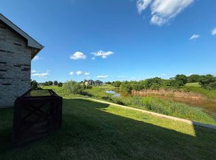 302 Peninsula Point Dr, Montgomery, TX 77356