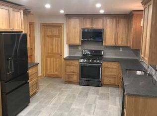 8 Mountain Rd, Irvington, NY 10533