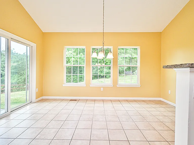 8453 Forest Valley Dr — Photo 18