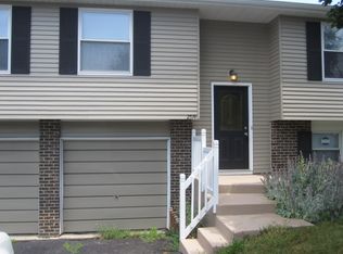 2574 Stonington Ave, Grove City, OH 43123