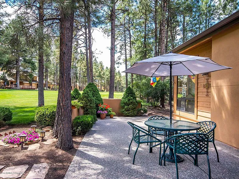 928Sales and Rentals is a division of Realty Executives of Flagstaff
Property Management Division