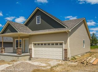 14203 Alpine Dr, Urbandale, IA 50323