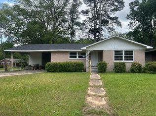 2023 E Monroe St, El Dorado, AR 71730