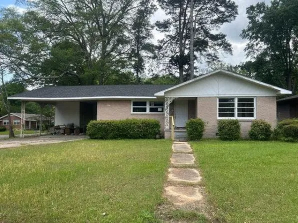 2023 E Monroe St, El Dorado, AR 71730