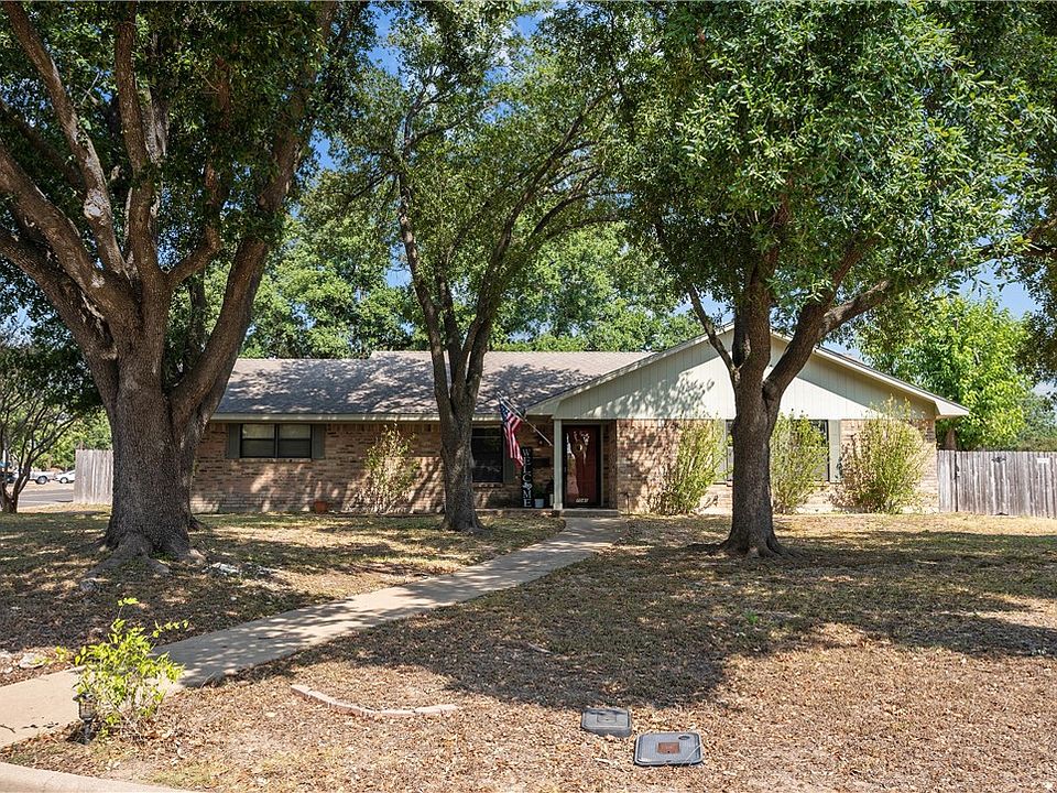 1st image of 7041 Viking Dr