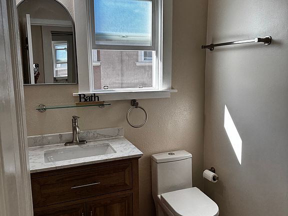 4th image of 455 N 6th St #1