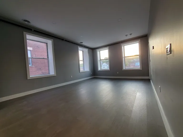 122 Remsen St — Photo 22