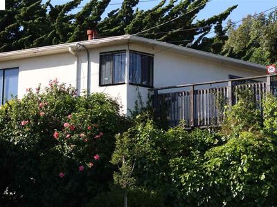5753 Leona St, Oakland, CA, 94605
