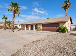 3050 Winterhaven Dr, Lake Havasu City, AZ 86404