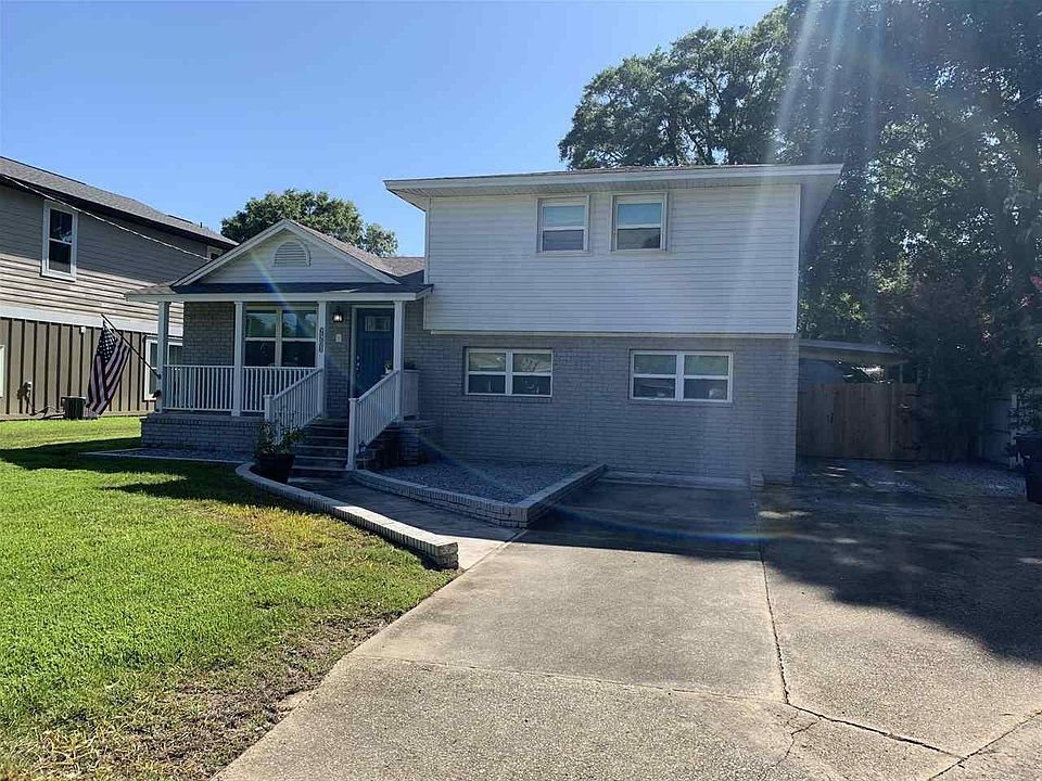 1st image of 2903 N 15th Ave