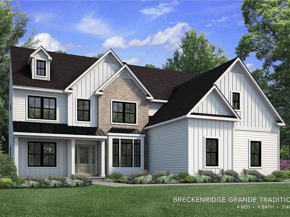 1st image of 100 Messinger St #10