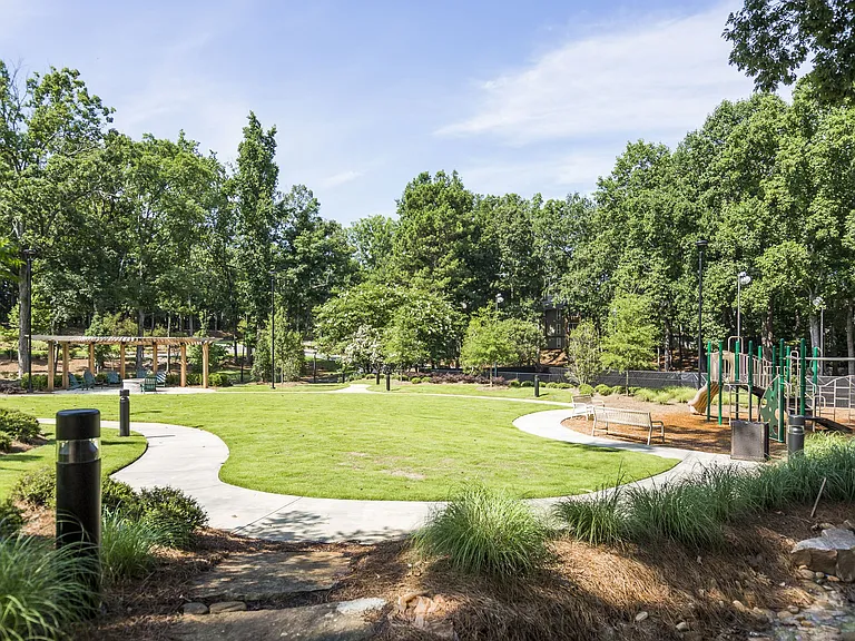 The Overlook Sandy Springs — Photo 70