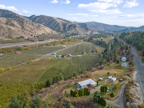 6690 Stine Hill Road, Cashmere, WA 98815