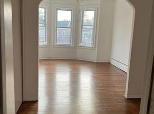 71-09 73rd St, Flushing, NY 11385