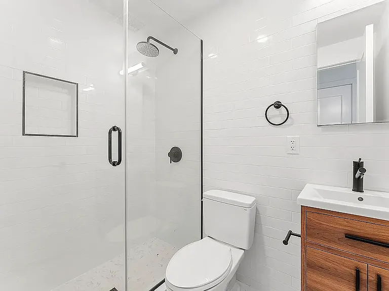 1265 Herkimer St #3 — Photo 7