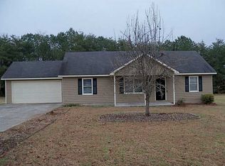 56 River Oaks Dr, Cartersville, GA 30120