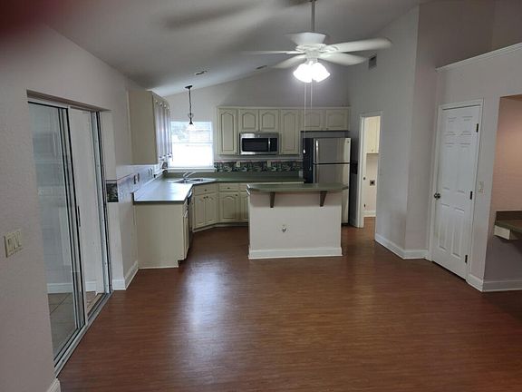 Kitchen, dining and living room