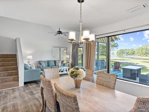307 Sandestin Blvd W, Miramar Beach, FL 32550