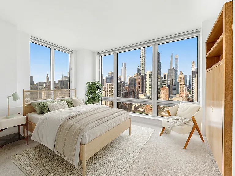 401 E 60th St #33B — Photo 8