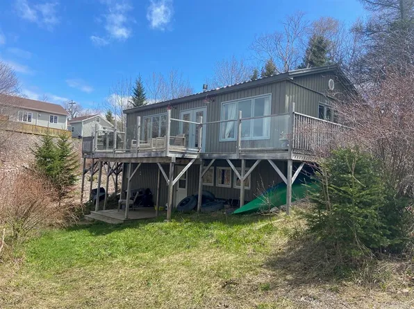 11 Brookside Avenue, Corner Brook, NL A2H3X6