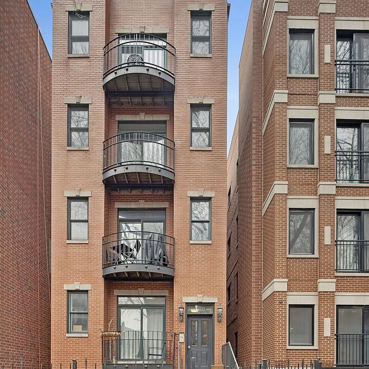 1st image of 1520 N Hudson Ave APT 3