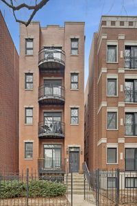 1520 N Hudson Ave APT 3, Chicago, IL, 60610