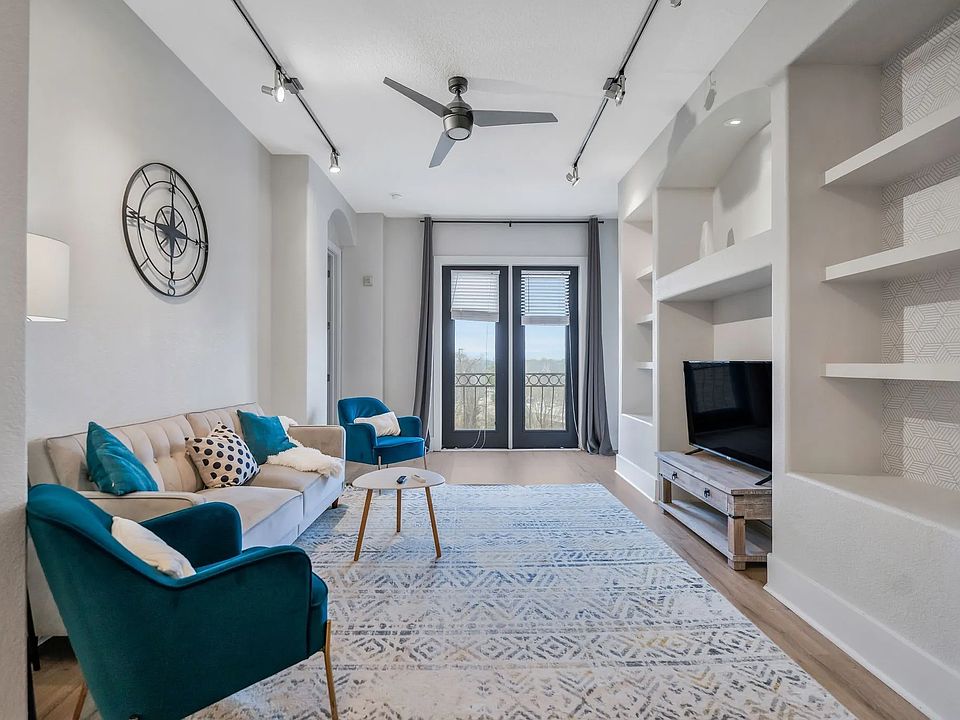Beautiful and spacious living room