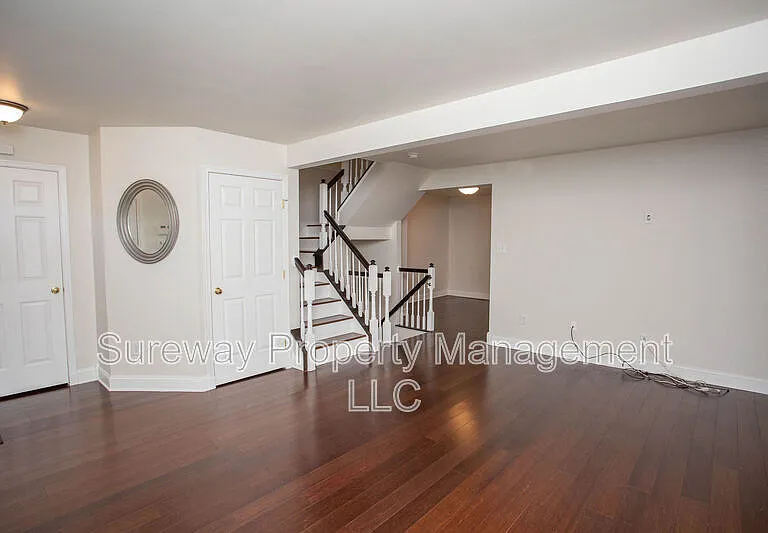 130 Mount Vernon Ct — Photo 4