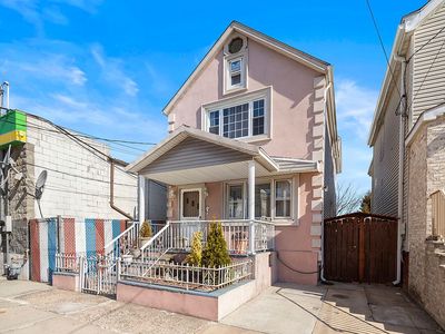9 E 52nd St, Bayonne, NJ, 07002