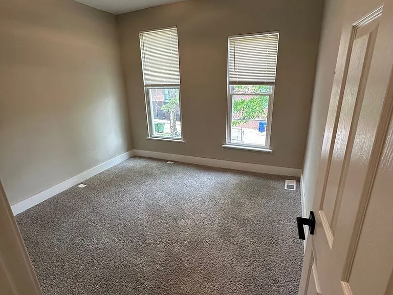 2744 Mosher St — Photo 13