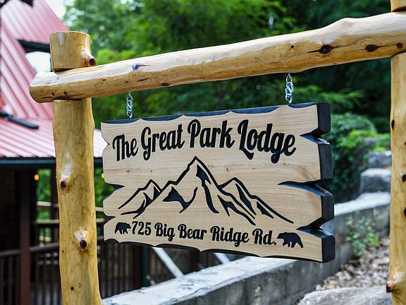 5th image of 725 Big Bear Ridge Rd