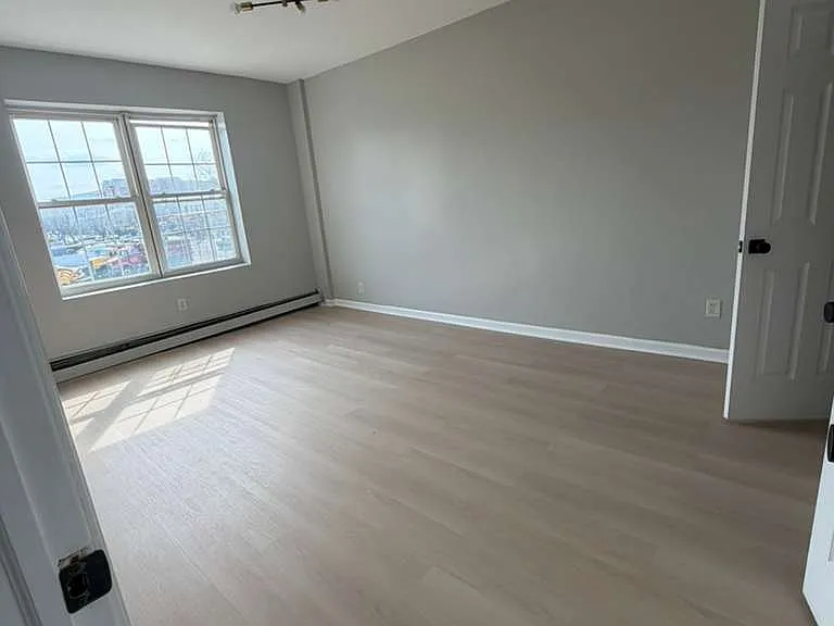 634 Martin Luther King Blvd #22 — Photo 4