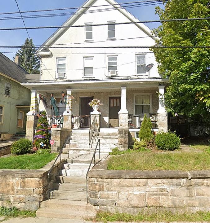 1st image of 209 N Bromley Ave #1F