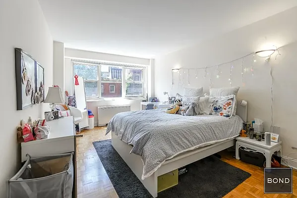 Rented by Bond New York | media 24