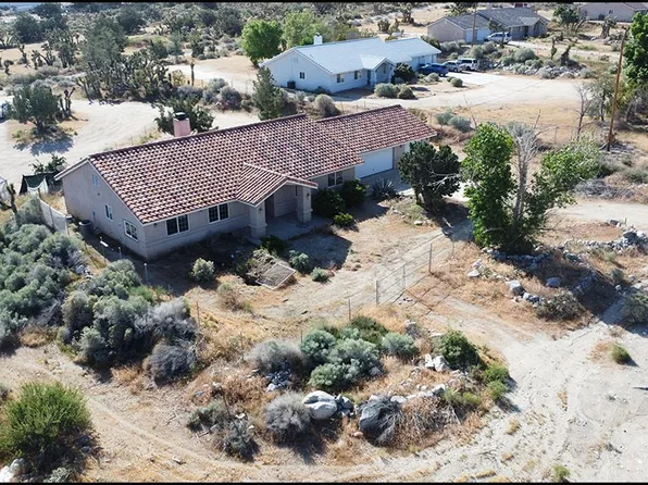10685 Crystal Air Rd, Pinon Hills, CA 92372