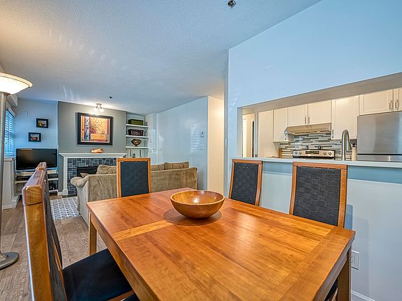 4th image of 629 W 7th Ave #103