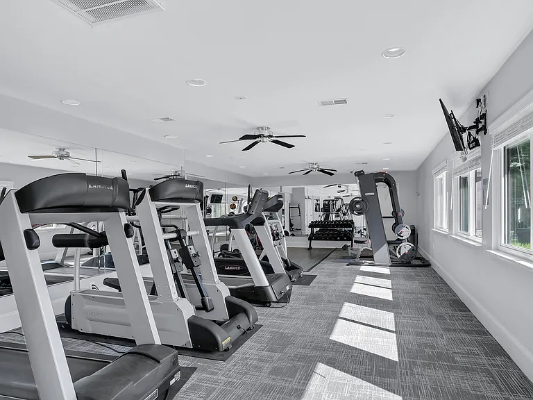 Regency Club Townhomes & Apartments — Photo 17