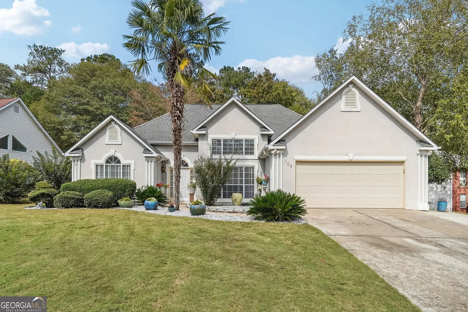 104 Gleneagles Dr photo 1