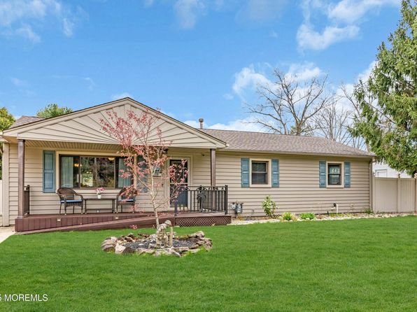 2440 Huckleberry Road, Manchester, NJ 08759