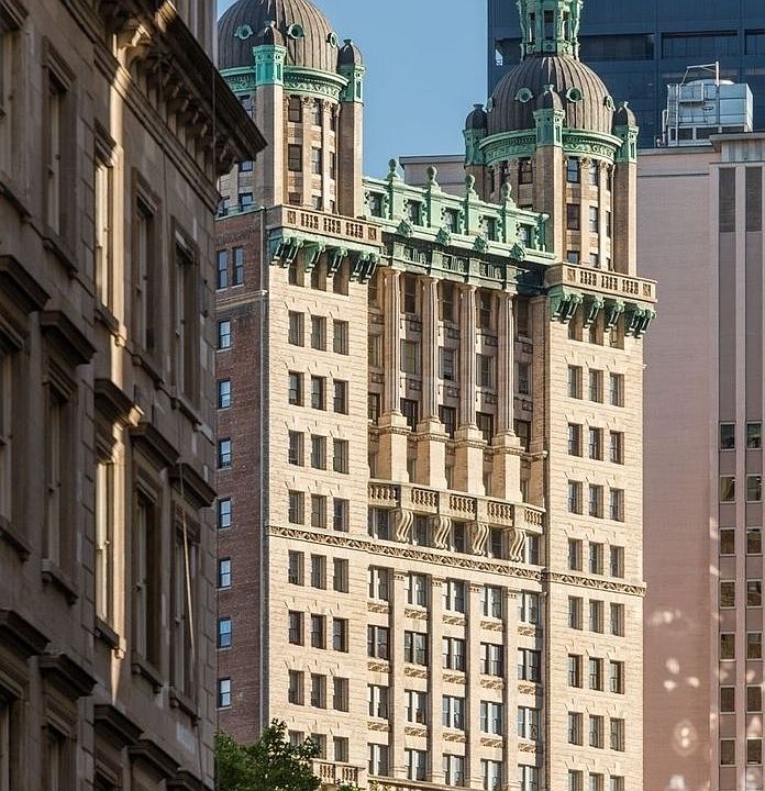 1st image of 15 Park Row APT 6F2