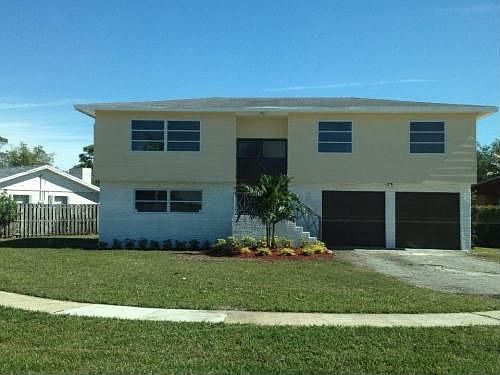 1st image of 1346 Rose Cir
