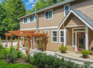 5927 SE Hillyrock Ln, Pt Orchard, WA 98367