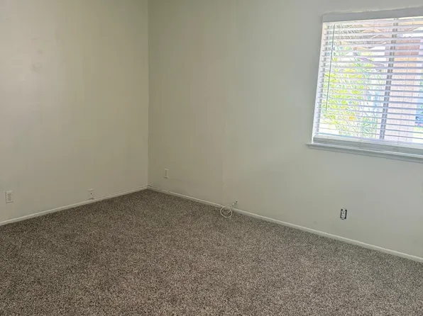 (undisclosed Address), Los Angeles, CA 90040