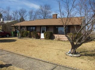 30 Matson Rd, Edison, NJ 08817