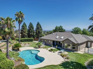 3818 Tea Rose Ct, Redding, CA 96001