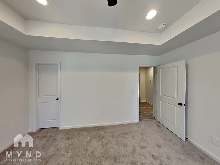 8019 Pleasant Grove Rd — Photo 18