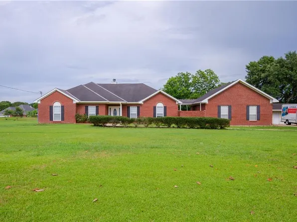 10375 Argyle Rd, Irvington, AL 36544